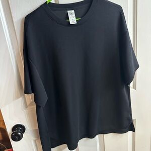 Women’s size XL black short sleeve Luxe shirt